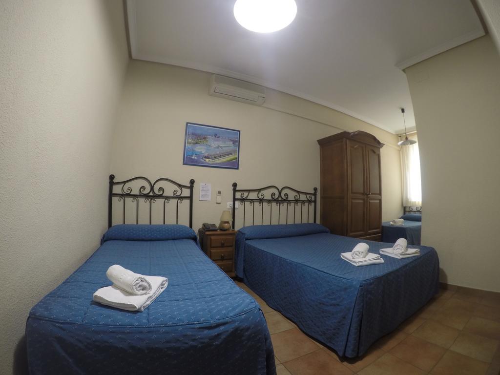 El Pilar Guest house 2*